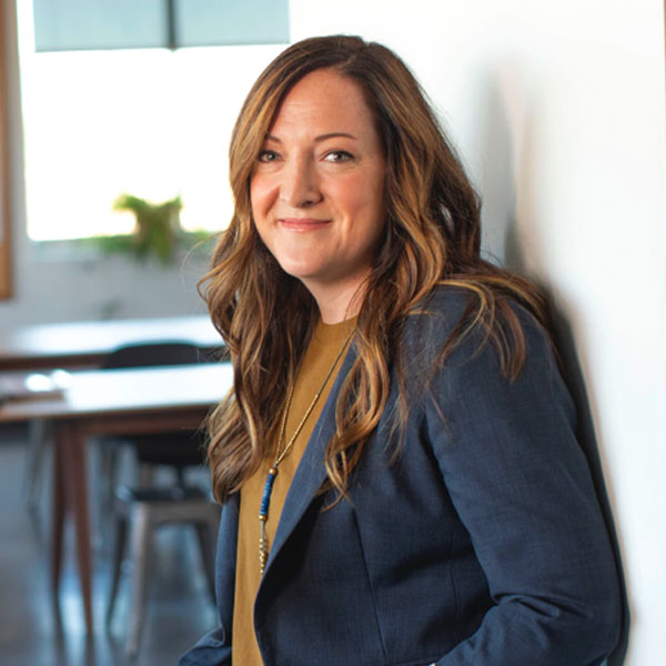 Quienes Somos lisa martin profile